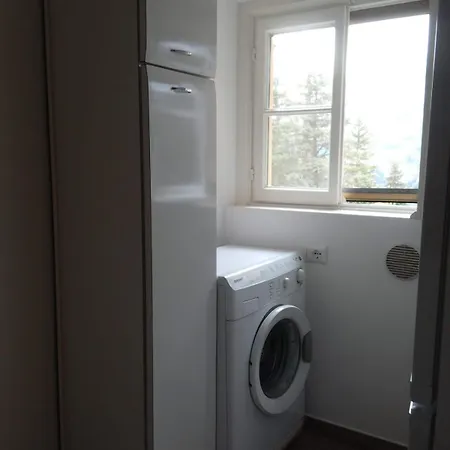 Bella Vista Sul Di Faggeto Lario